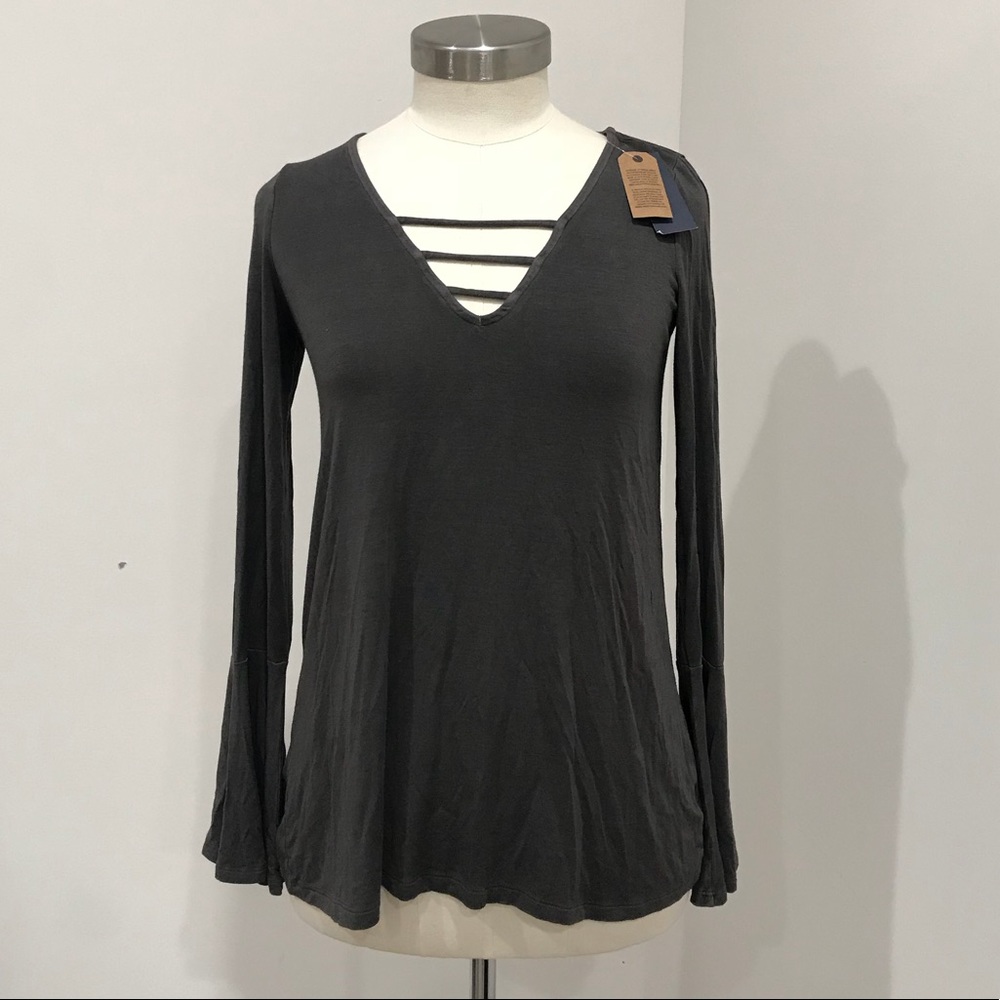 American eagle Soft & Sexy Long Sleeve V-neck Top